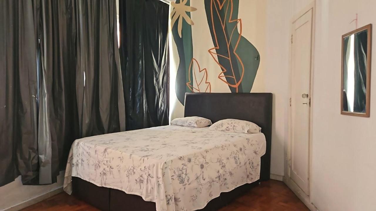 Apartamento E Sala Proximo A *